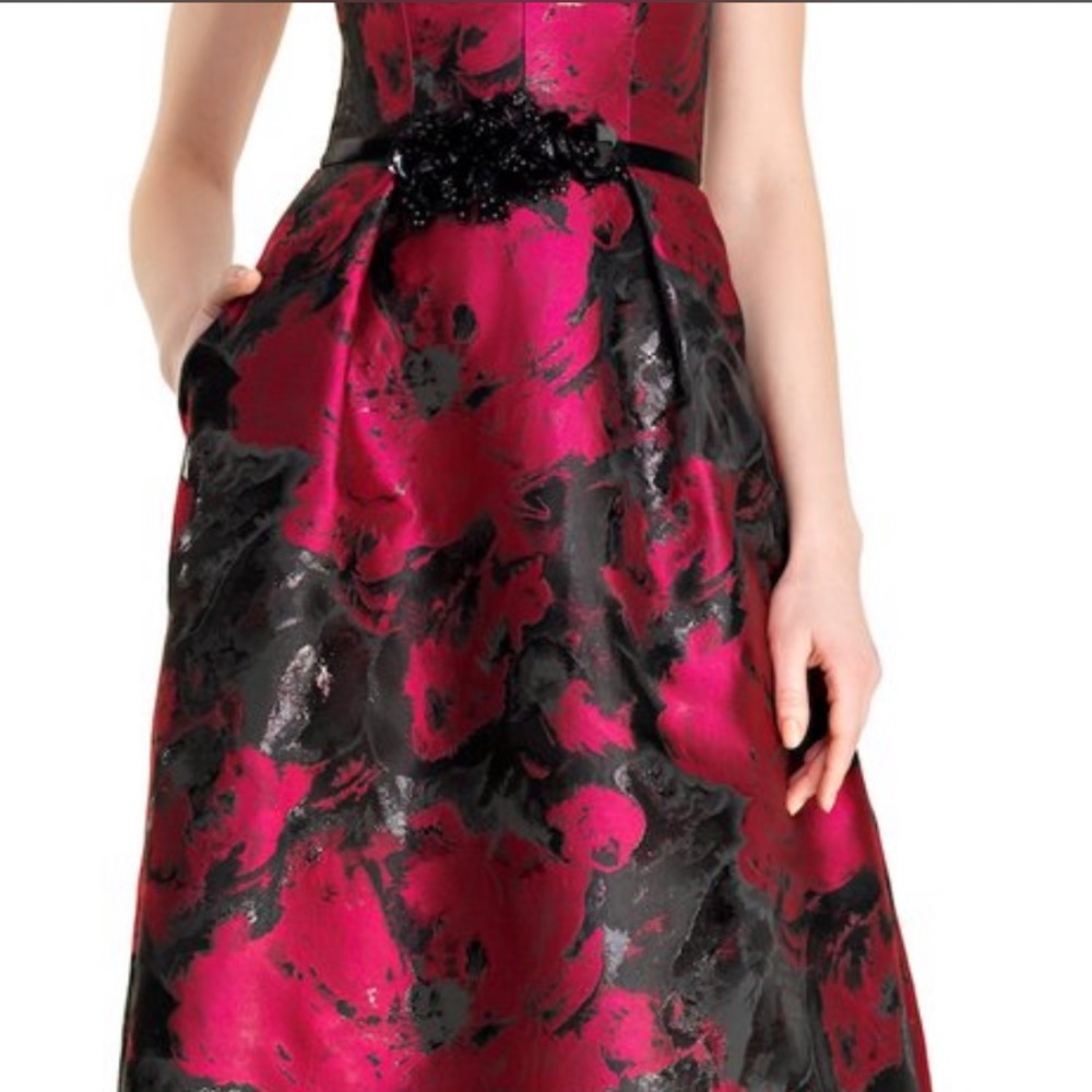 Theia strapless deep -V illusion insert floral lurex jacquard long ballGown - Picture 5 of 10